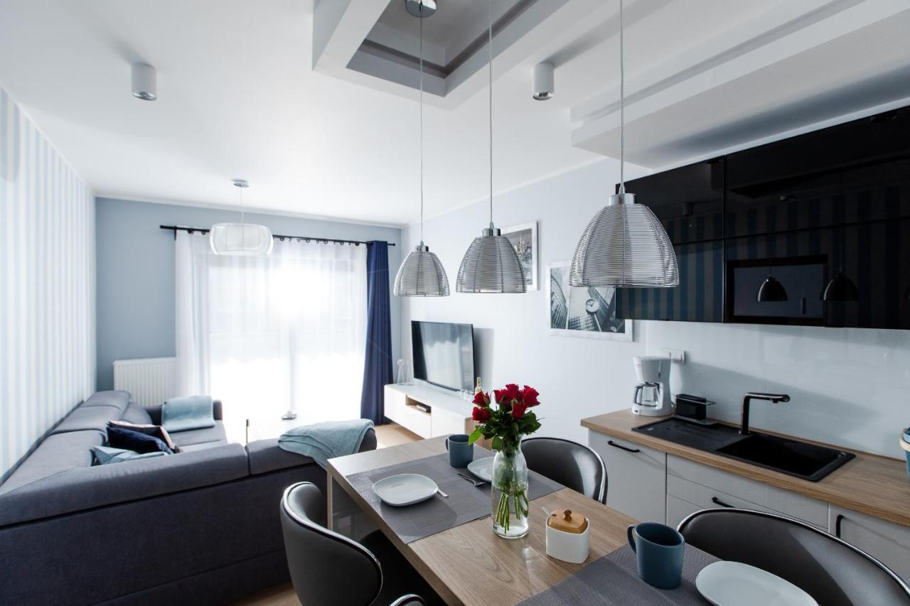 Apartament Blekitny Gardenia Dziwnow Z Widokiem Na Morze Epapartamenty エクステリア 写真