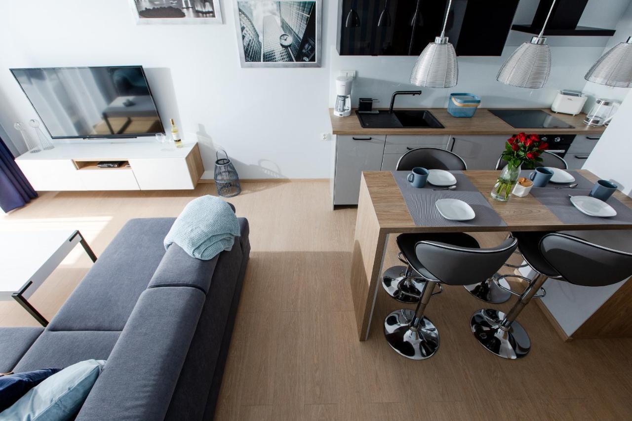 Apartament Blekitny Gardenia Dziwnow Z Widokiem Na Morze Epapartamenty エクステリア 写真